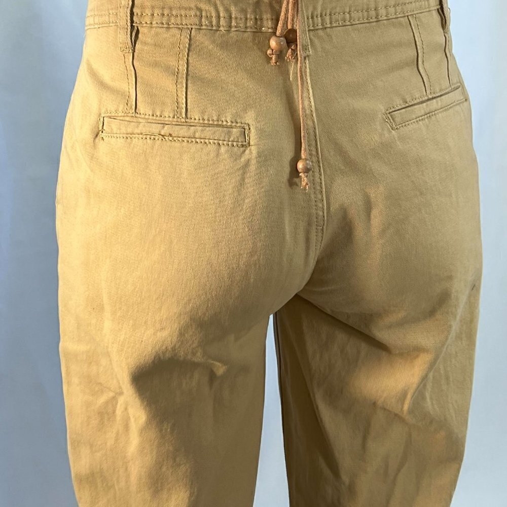 Pleated tapered high rise khaki pants - Picture 2 of 3